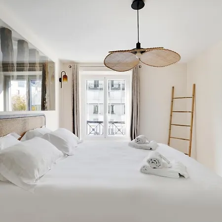 Apartment Pick A Flat's In Saint-lazare - Rue De Londres
